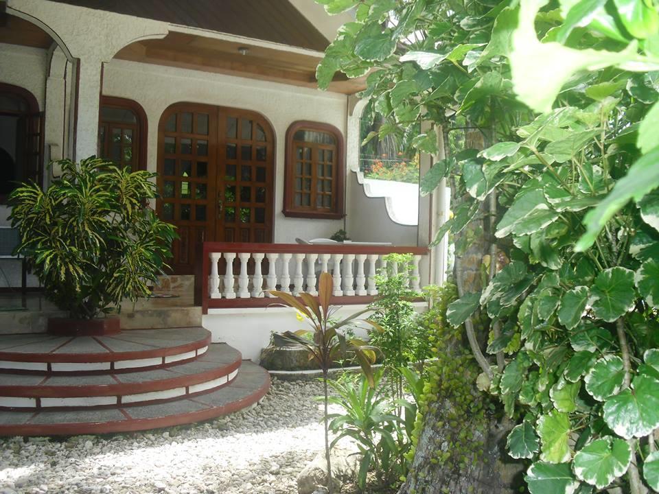 Blue Crystal Beach Resort Puerto Galera Eksteriør billede